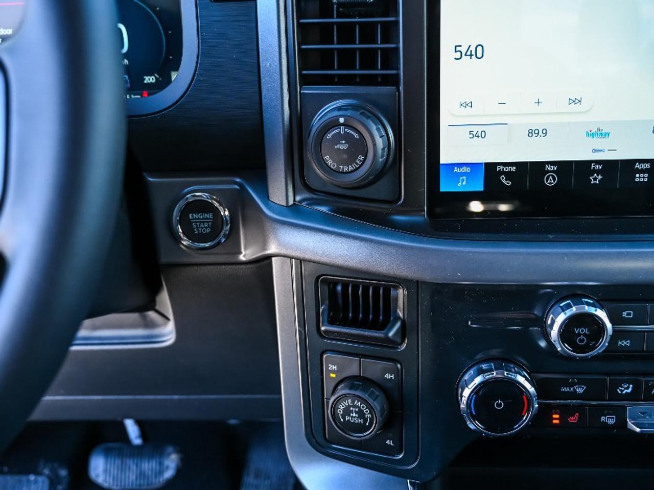 2026 Ford F-150 XLT Photo