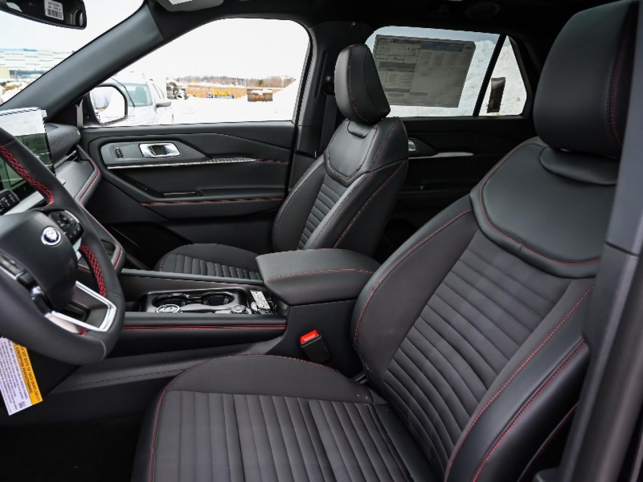 2026 Ford Explorer ST-Line Photo