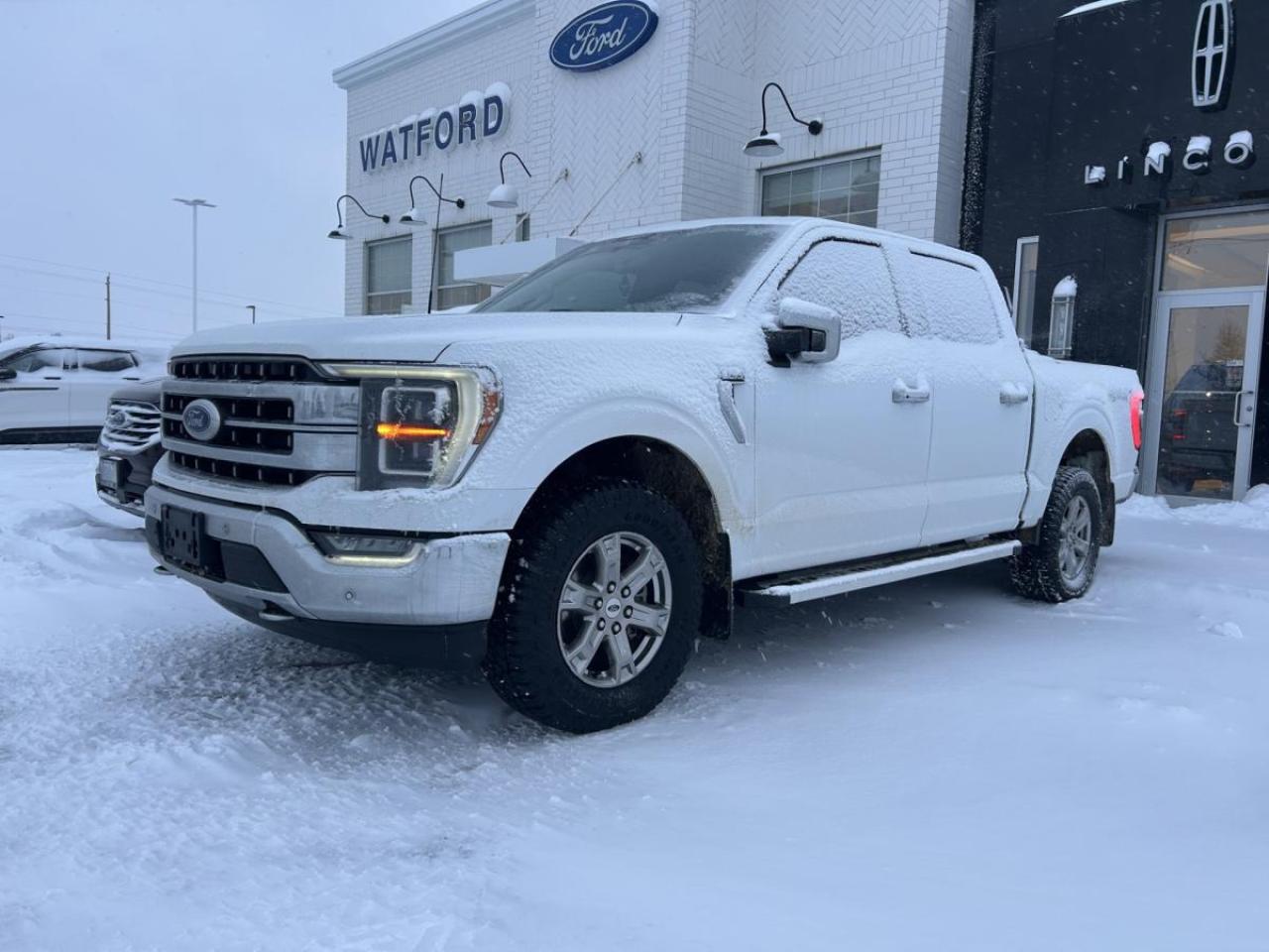 2022 Ford F-150 Lariat 4WD SuperCrew 5.5' Box Photo0