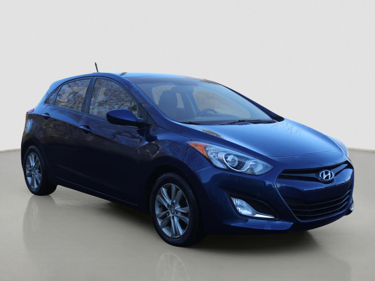 Used 2013 Hyundai Elantra GT 5dr HB Auto GLS *Ltd Avail* for sale in Courtenay, BC