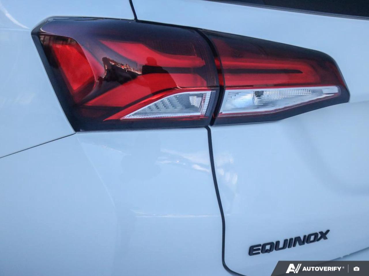 2022 Chevrolet Equinox RS Photo