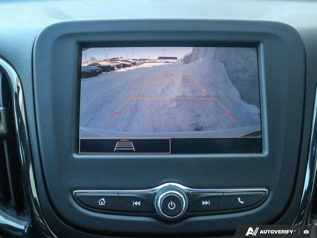 2022 Chevrolet Equinox RS Photo