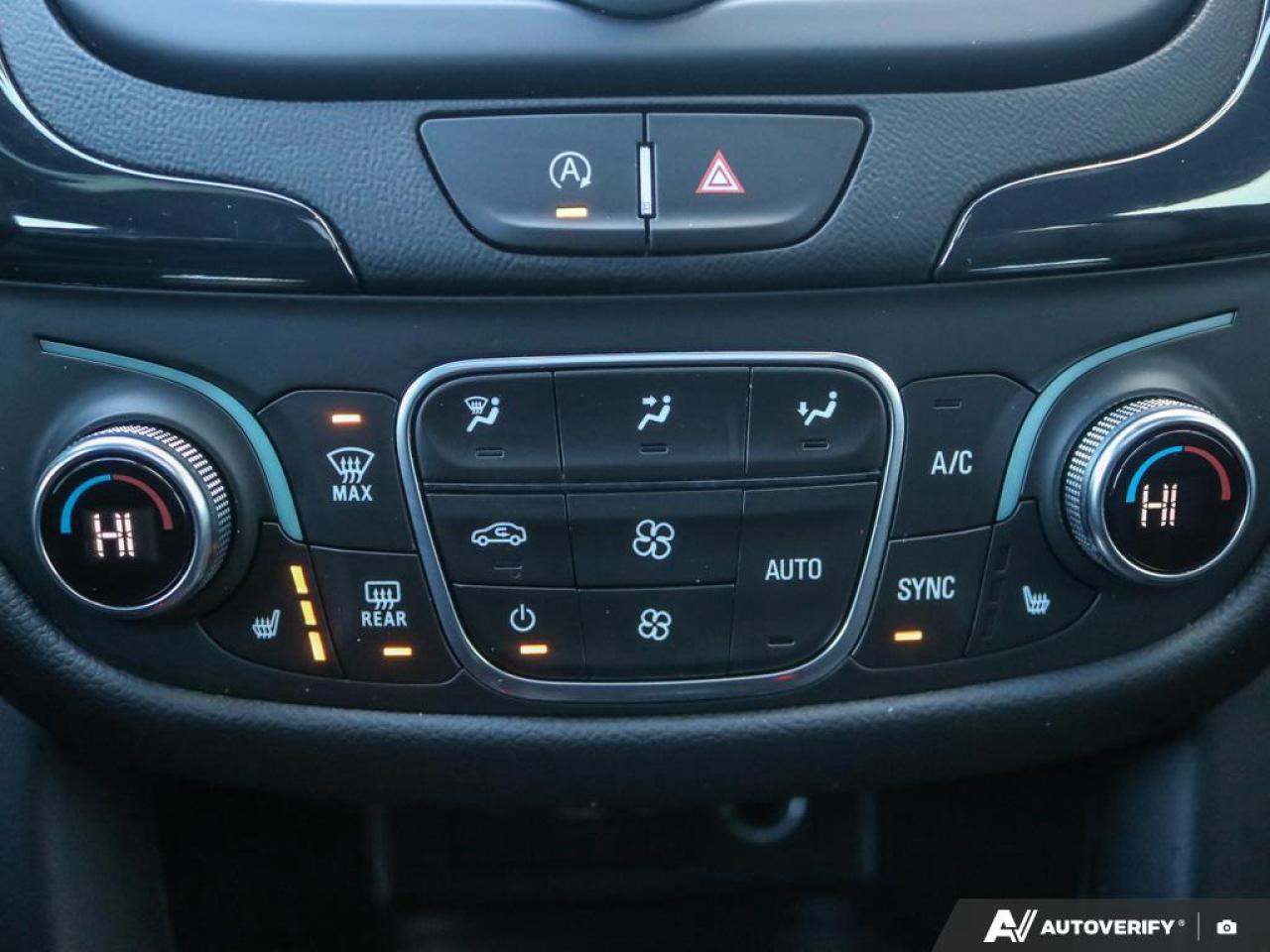 2022 Chevrolet Equinox RS Photo