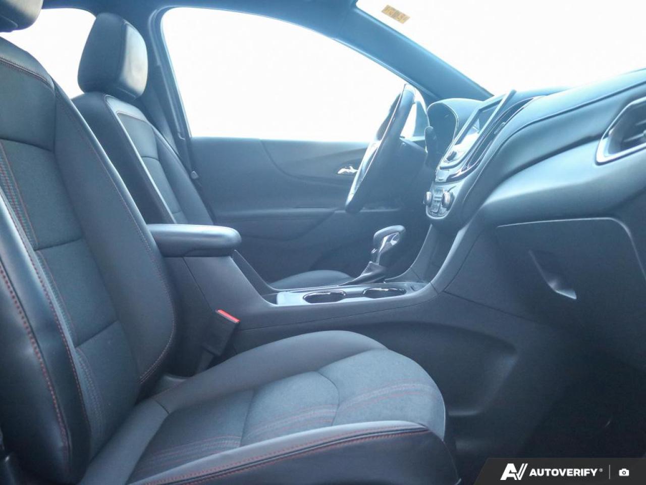 2022 Chevrolet Equinox RS Photo