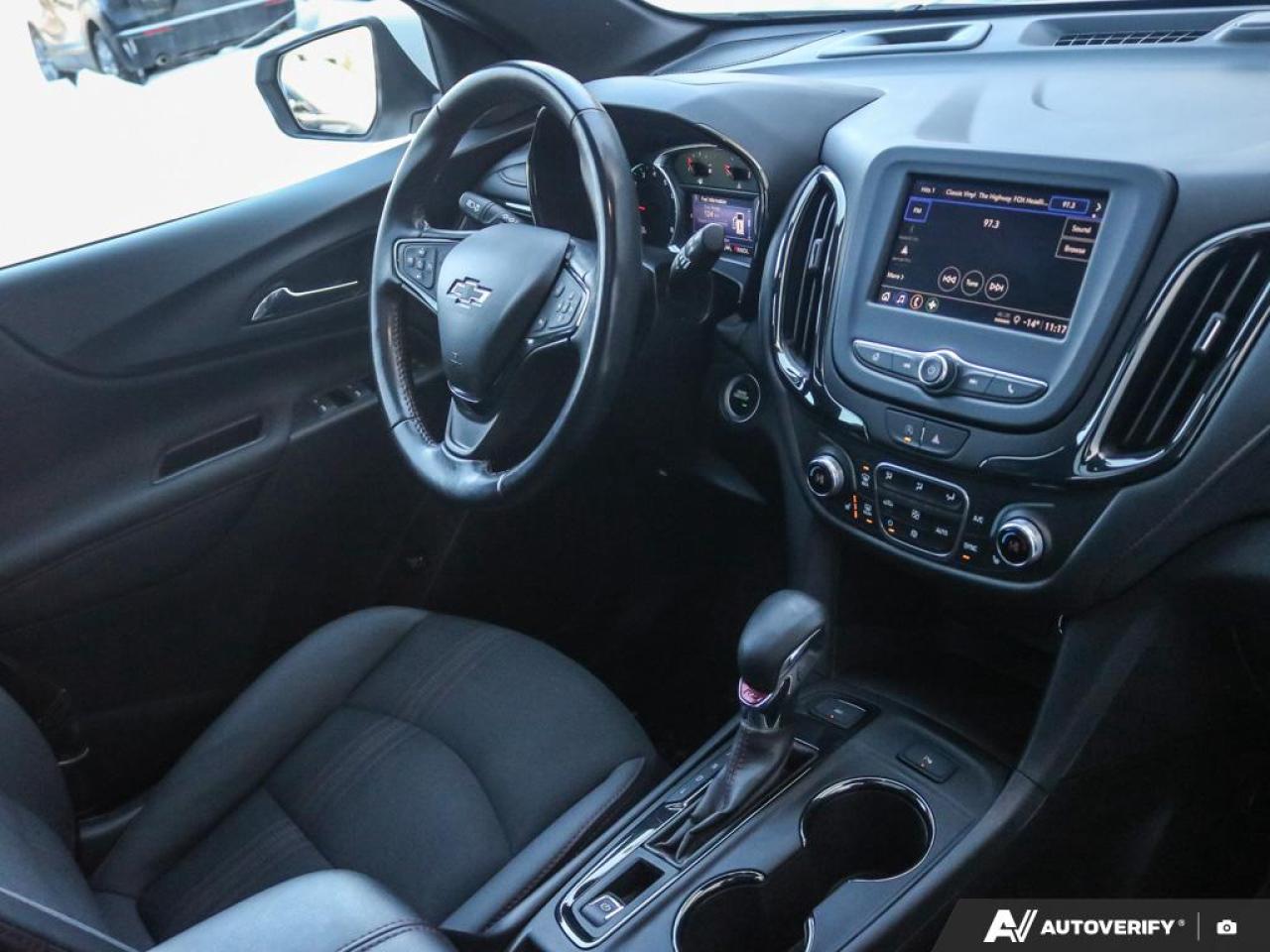 2022 Chevrolet Equinox RS Photo