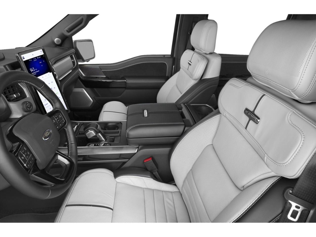 2025 Ford F-150 Lightning Platinum 4WD SuperCrew 5.5' Box Photo