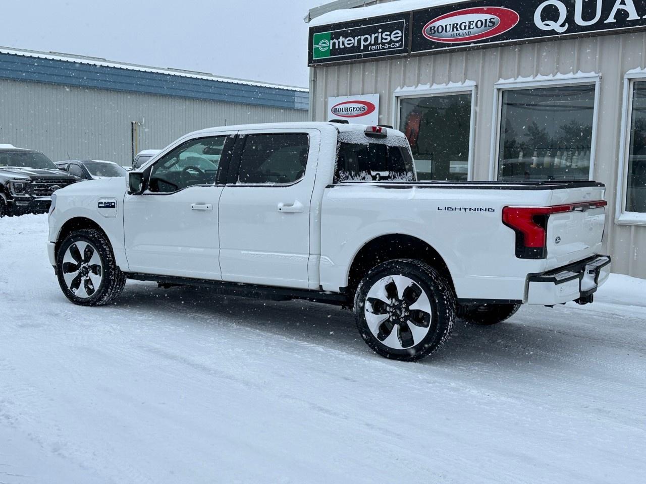 2025 Ford F-150 Lightning Platinum 4WD SuperCrew 5.5' Box Photo