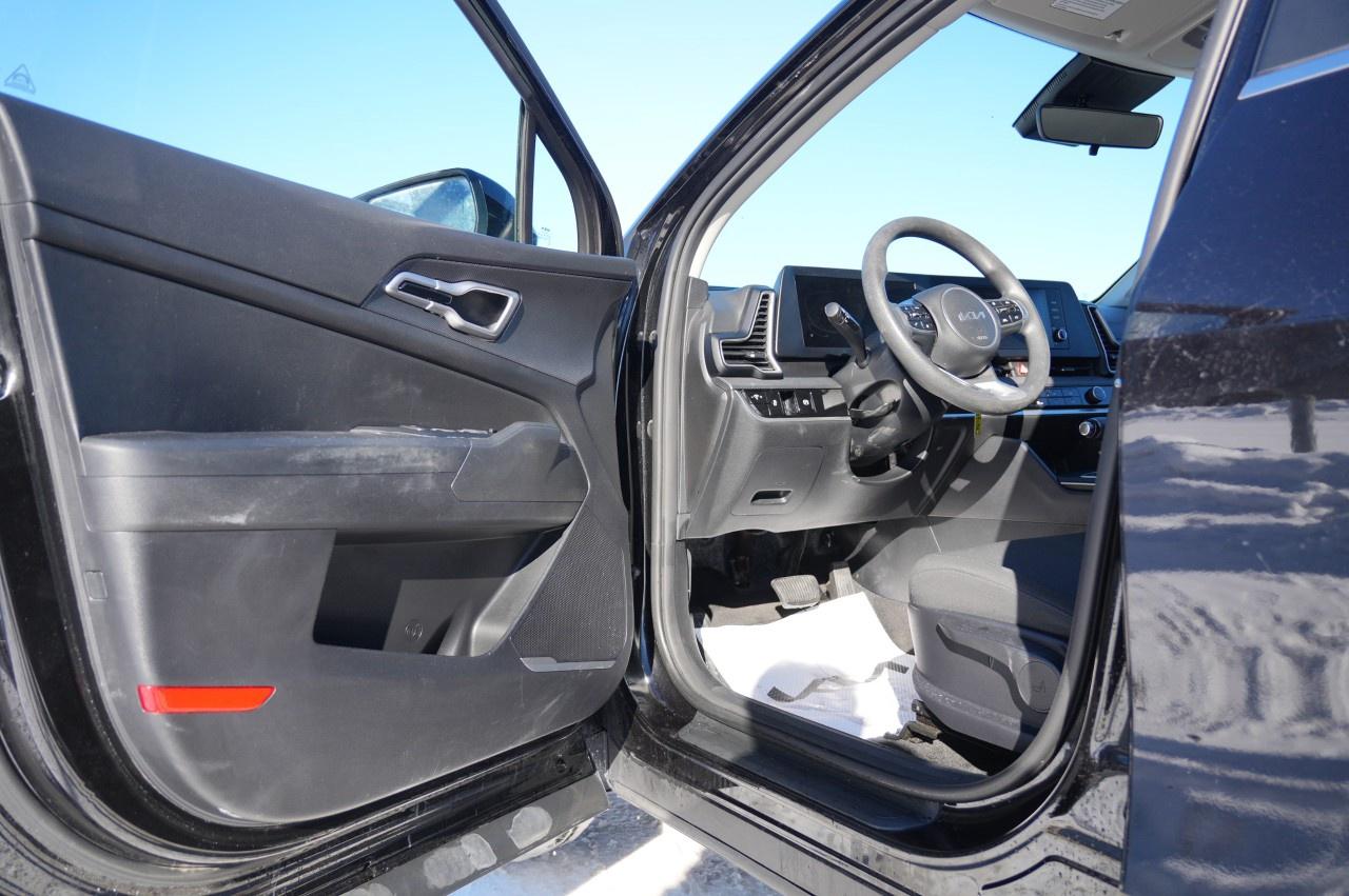 2023 Kia Sportage LX AWD Photo