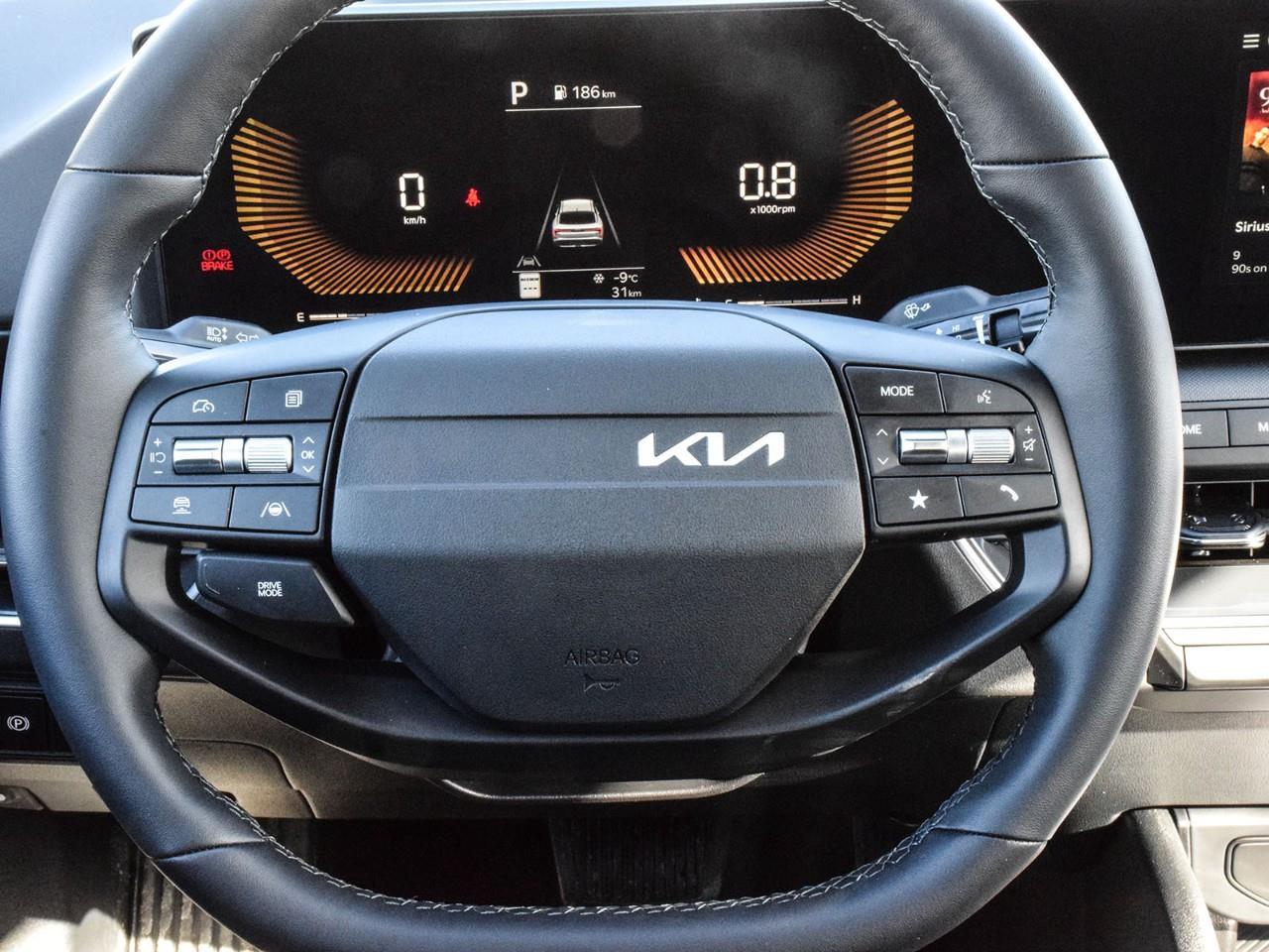 2026 Kia K4 2026 Kia K4 – EX Photo