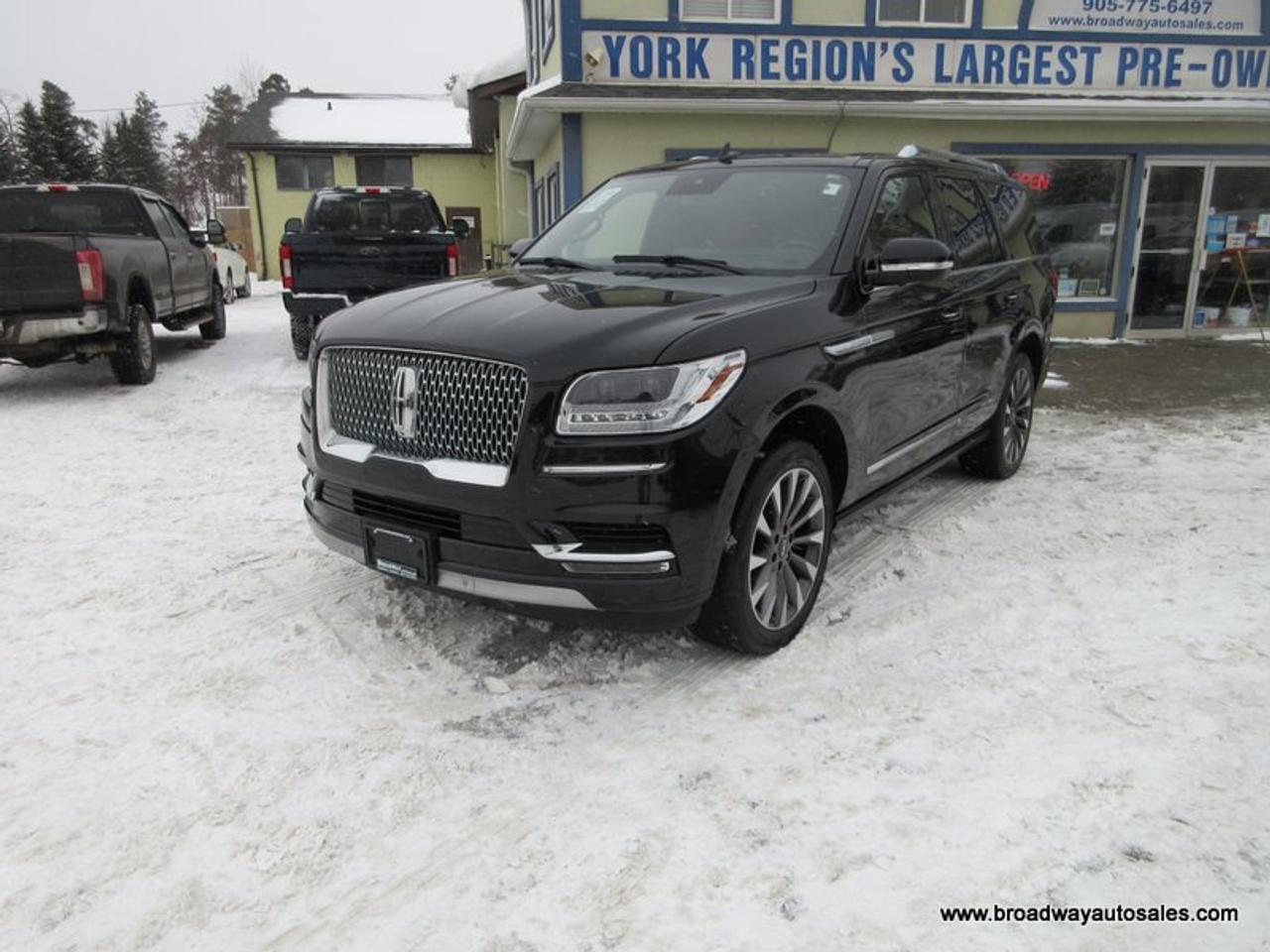 2021 Lincoln Navigator FOUR-WHEEL DRIVE RESERVE-PACKAGE 7 PASSENGER 3.6L - V6.. 4-WAY-CAPTAINS & 3RD ROW.. NAVIGATION.. PANORAMIC SUNROOF.. LEATHER.. HEATED SEATS & WHEEL.. Photo