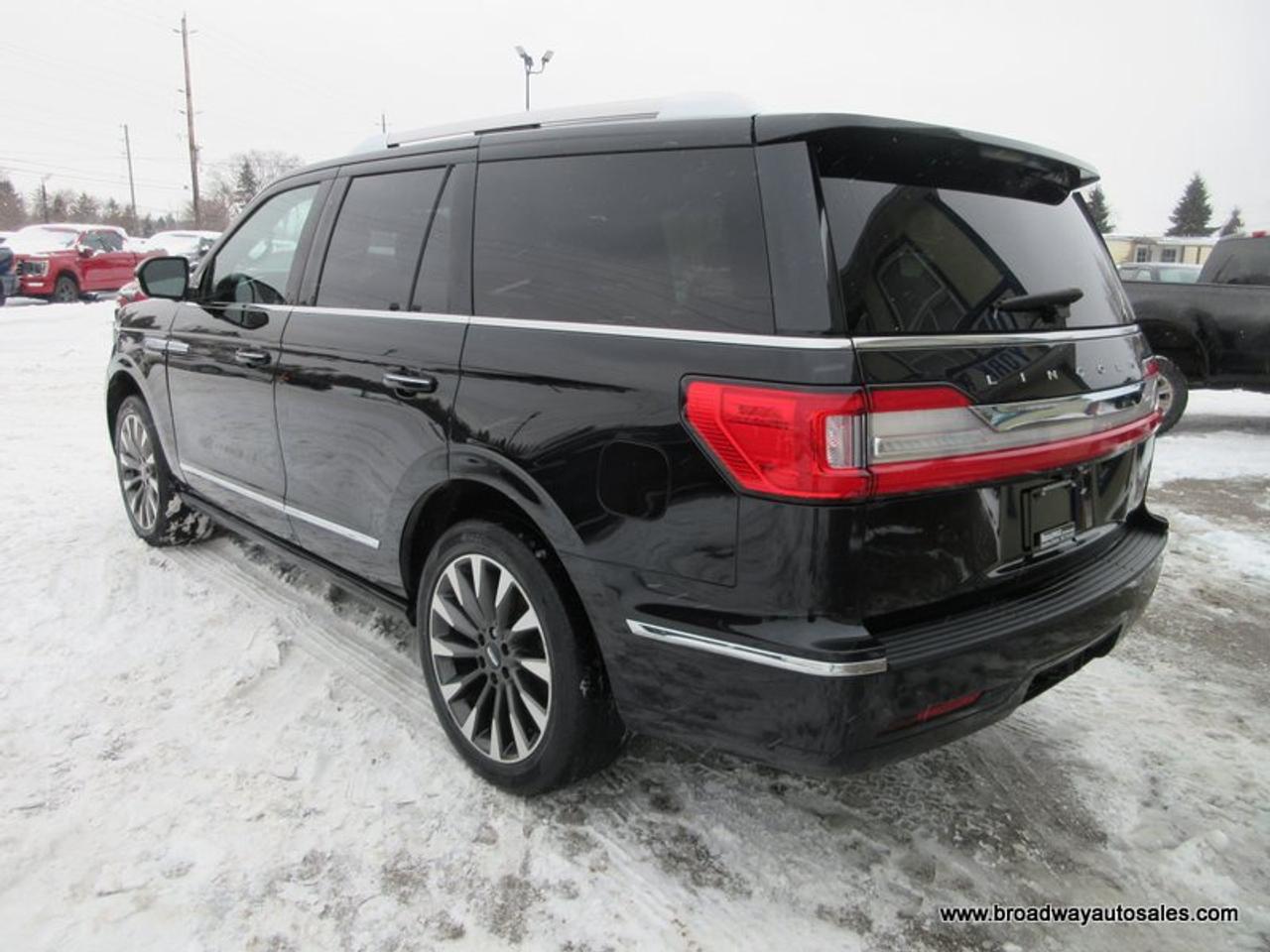 2021 Lincoln Navigator FOUR-WHEEL DRIVE RESERVE-PACKAGE 7 PASSENGER 3.6L - V6.. 4-WAY-CAPTAINS & 3RD ROW.. NAVIGATION.. PANORAMIC SUNROOF.. LEATHER.. HEATED SEATS & WHEEL.. Photo