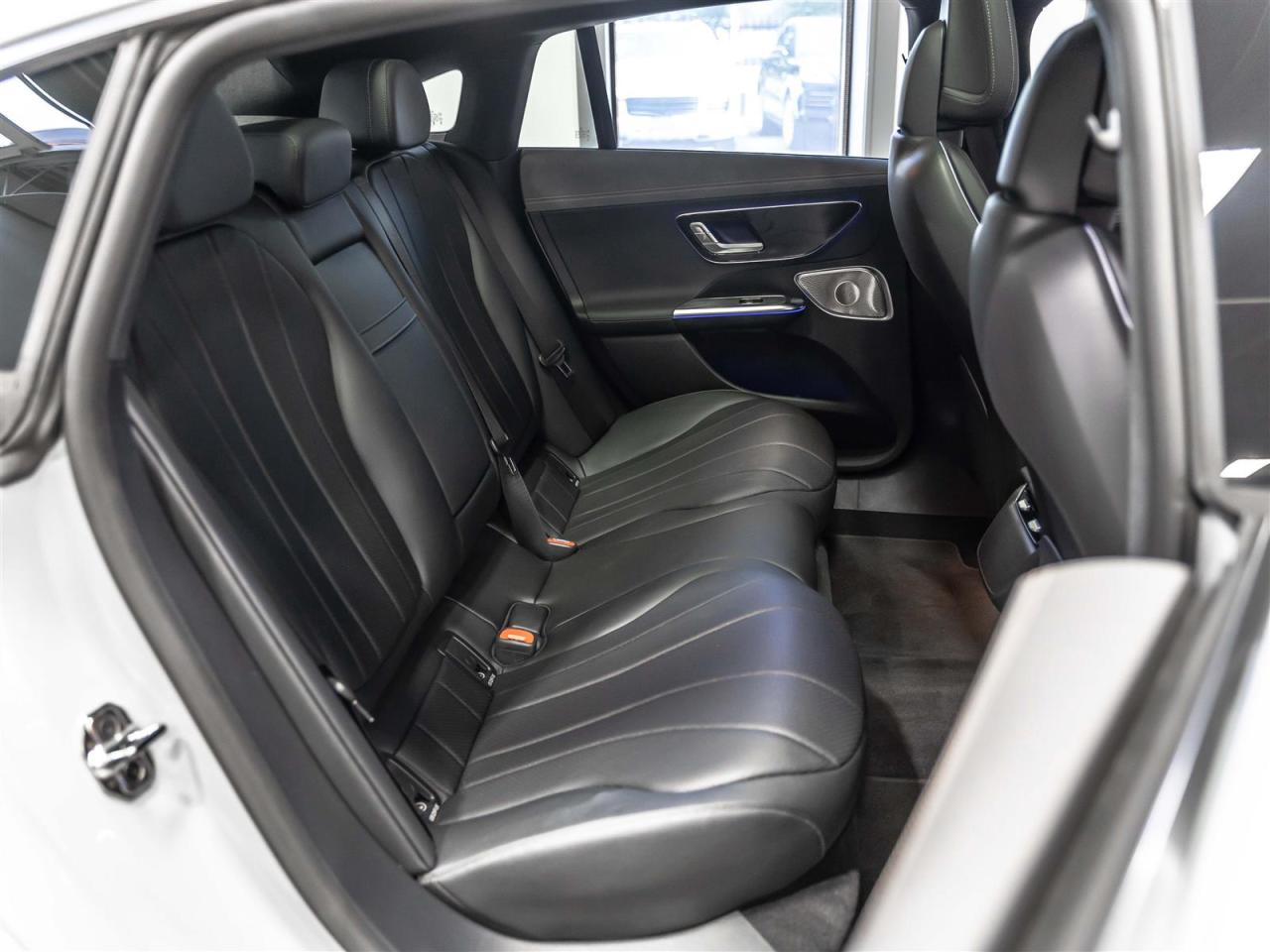 2024 Mercedes-Benz EQE EQE 350|DRIVER ASSISTANCE PKG|EXCLUSIVE|MANUFAKTUR|BURMESTER Photo