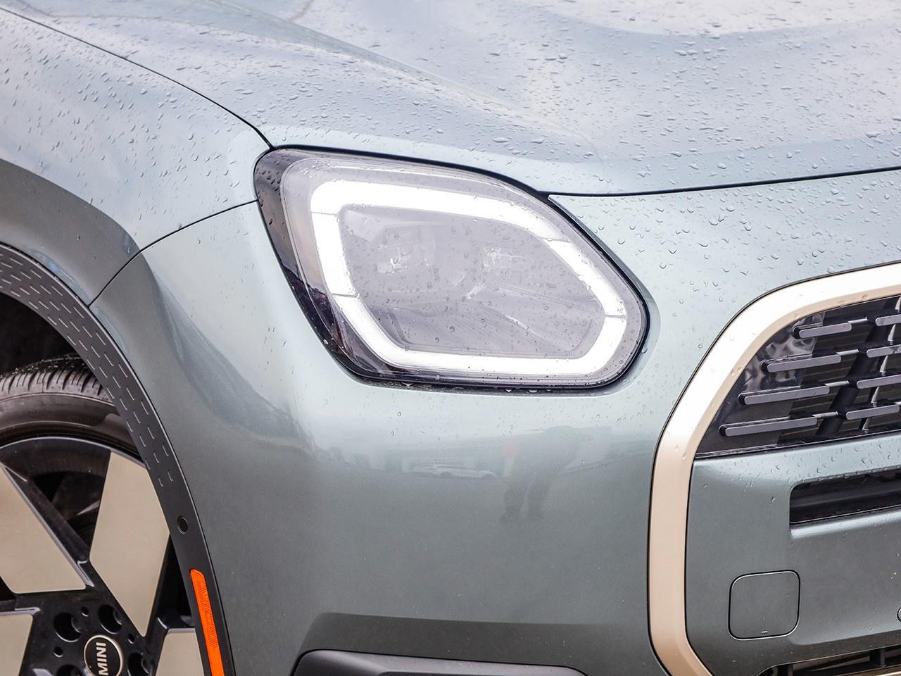 2025 MINI Cooper Countryman Cooper S Photo