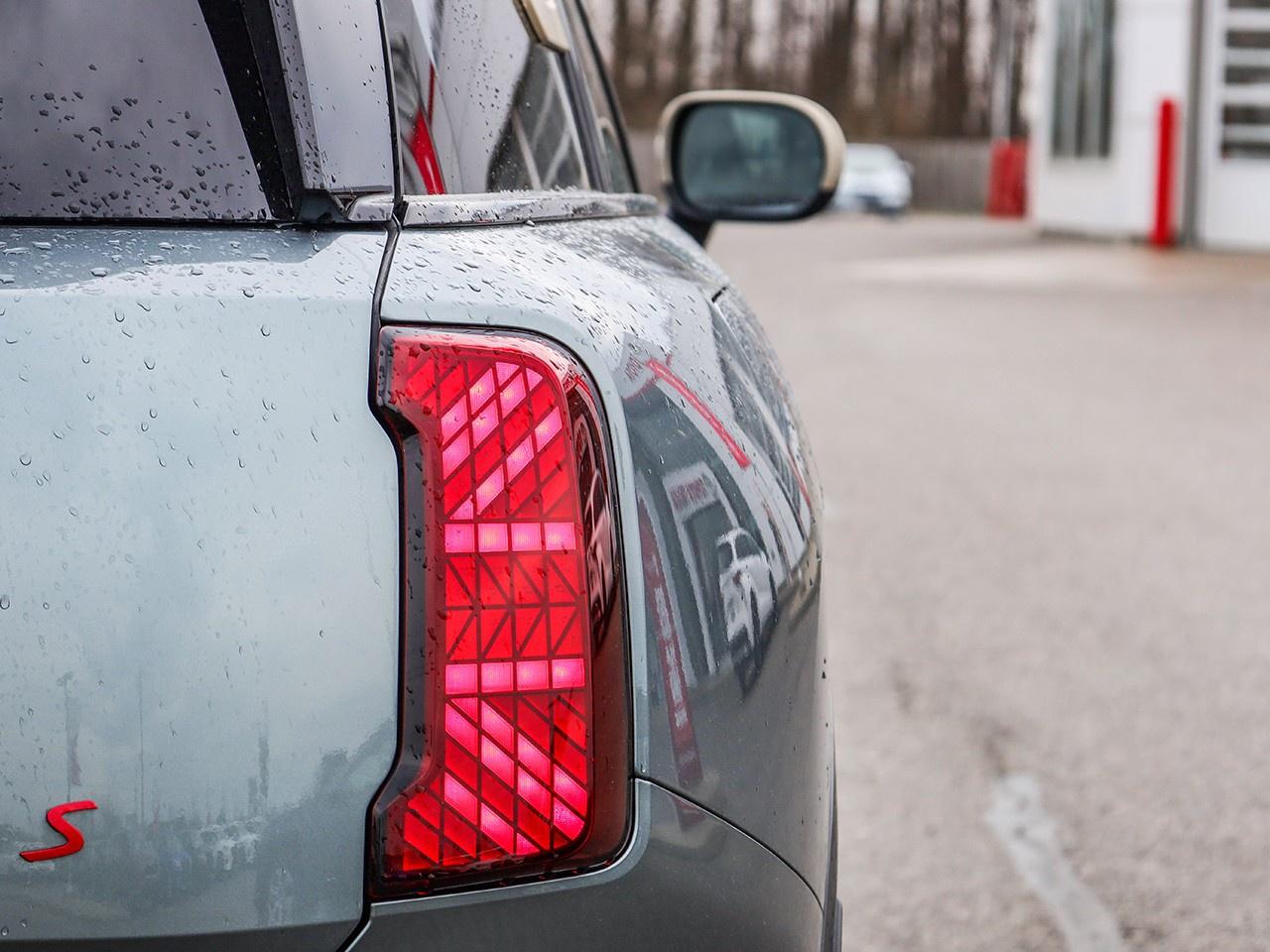 2025 MINI Cooper Countryman Cooper S Photo