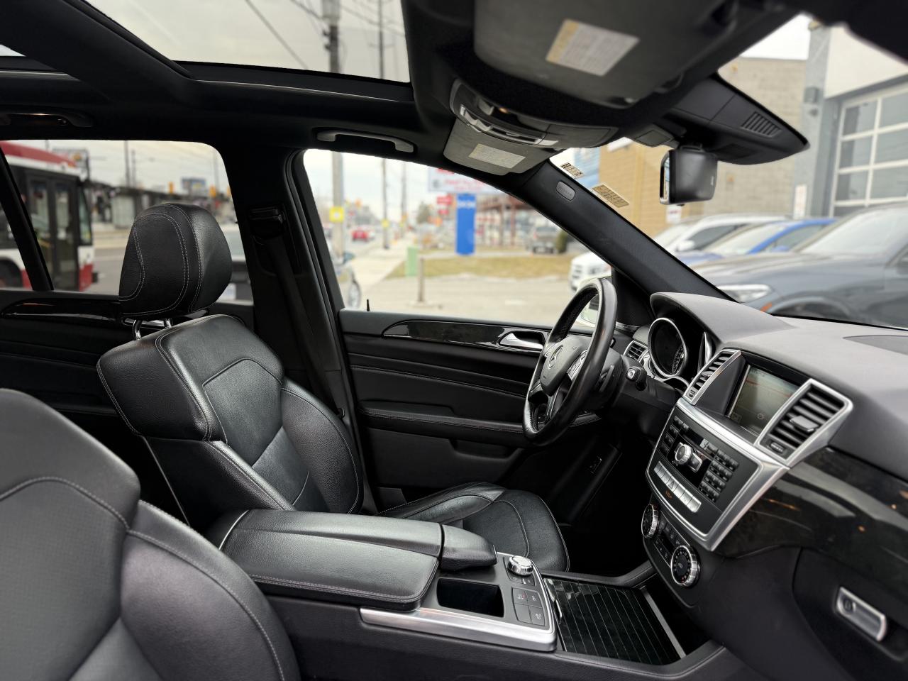 2014 Mercedes-Benz ML-Class ML350 //AMG PKG | PANO | HARMAN KARDON | 360 CAM Photo