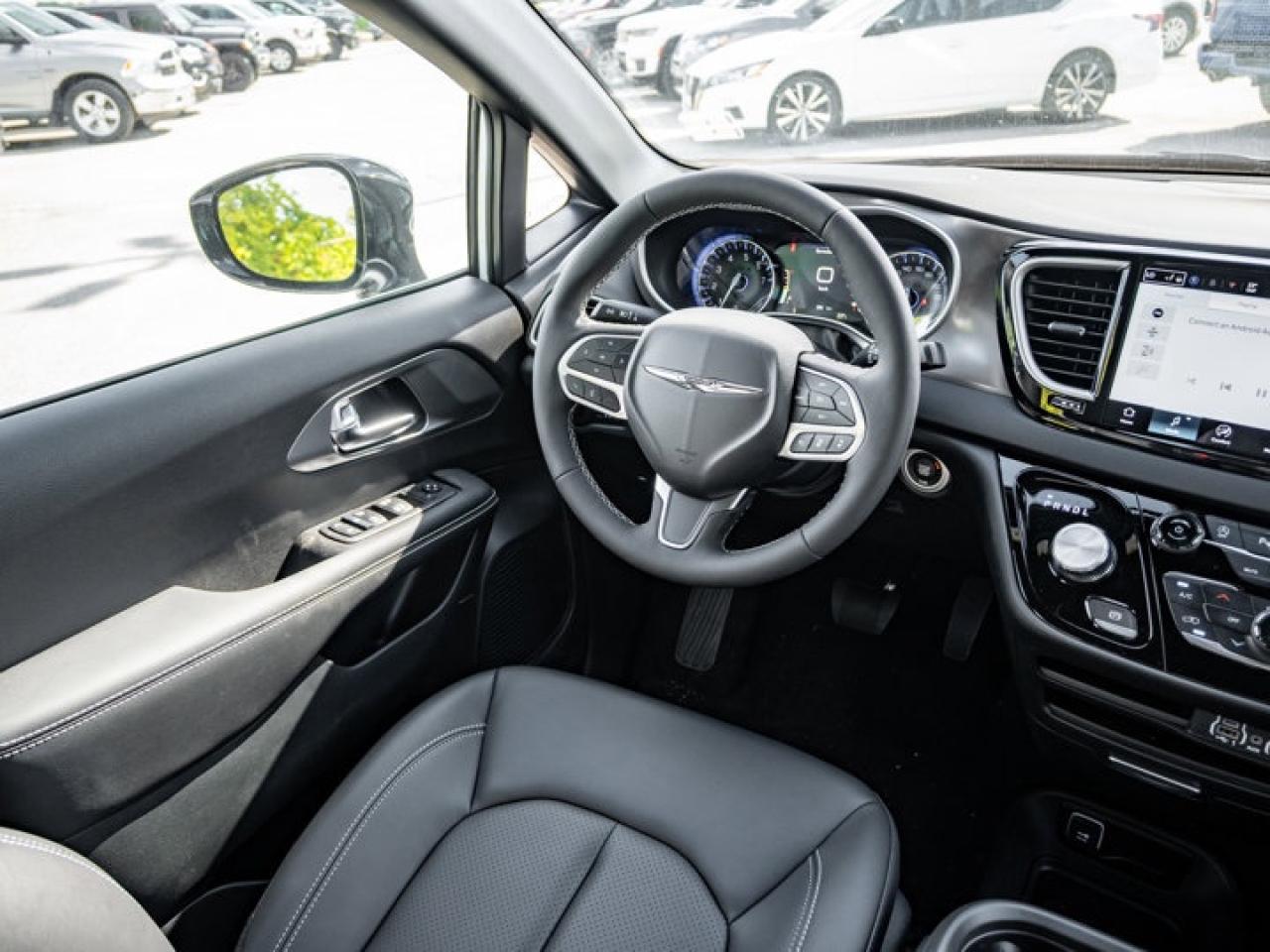 2026 Dodge Grand Caravan SXT Photo