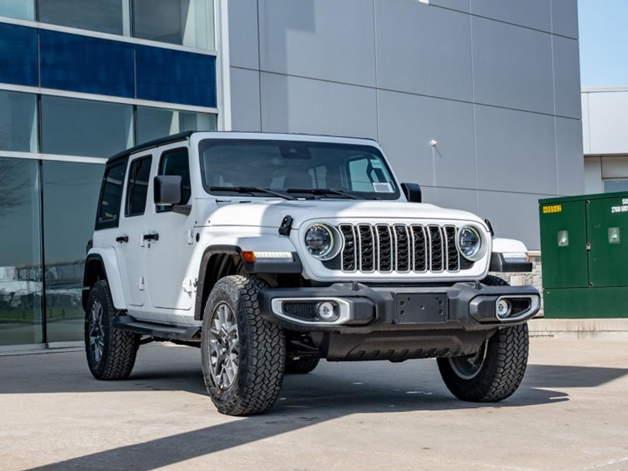 2025 Jeep Wrangler Sahara Photo
