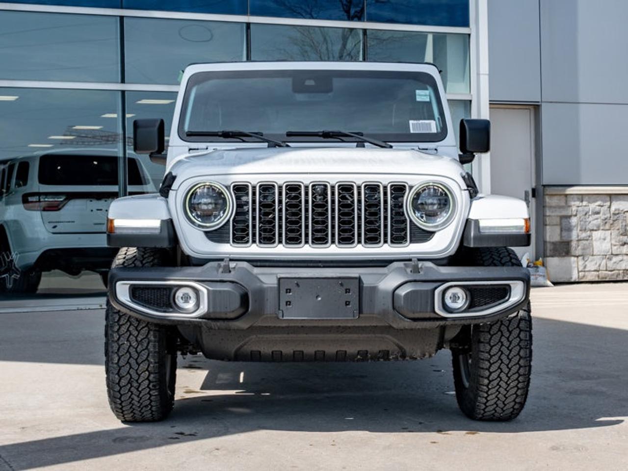 2025 Jeep Wrangler Sahara Photo