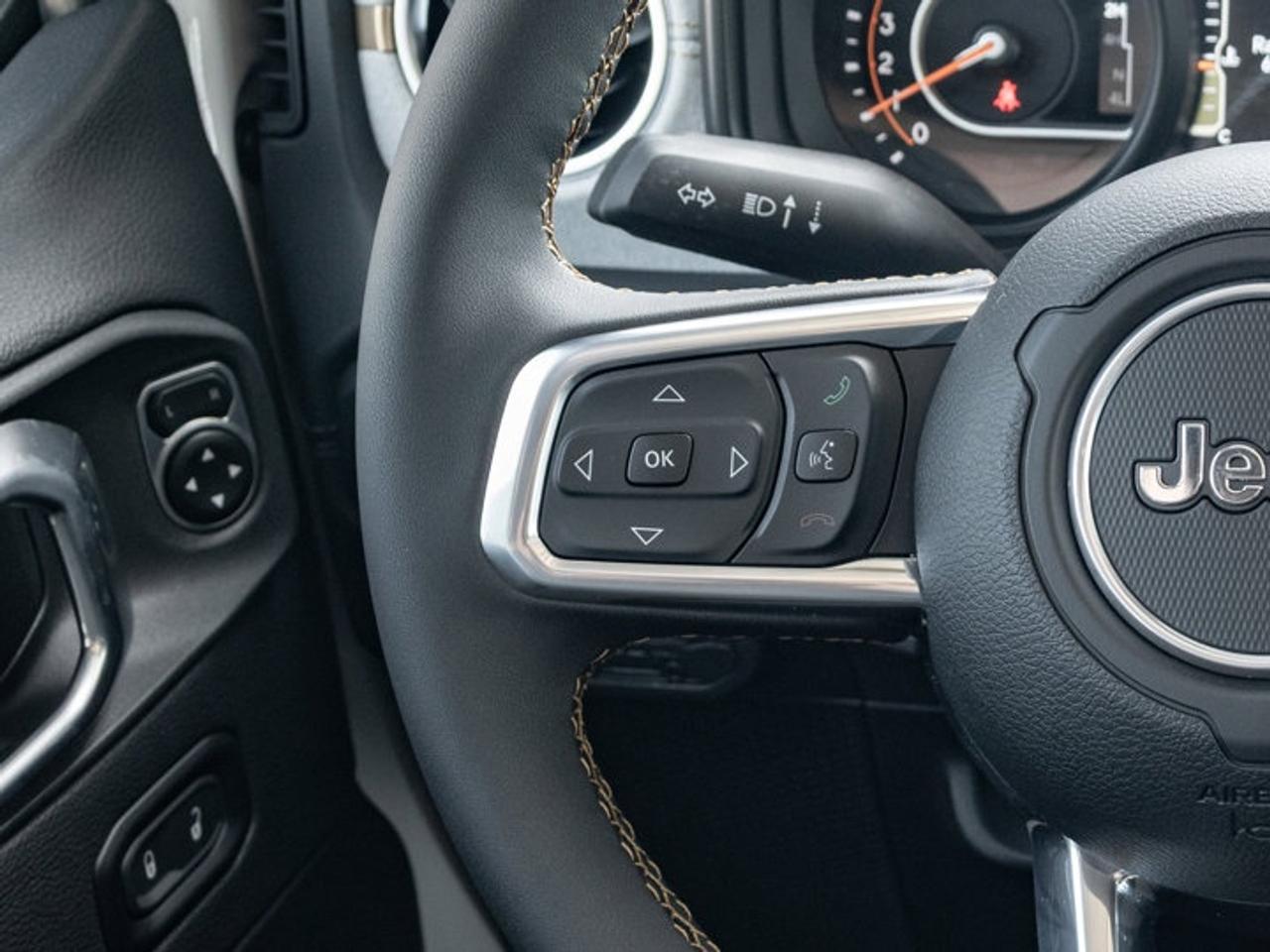 2025 Jeep Wrangler Sahara Photo