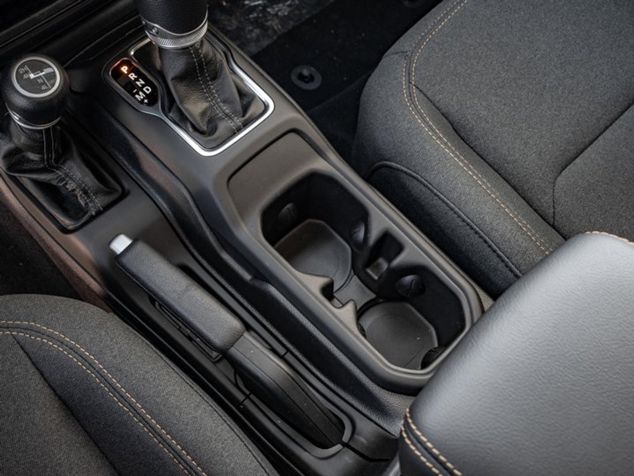 2025 Jeep Wrangler Sahara Photo