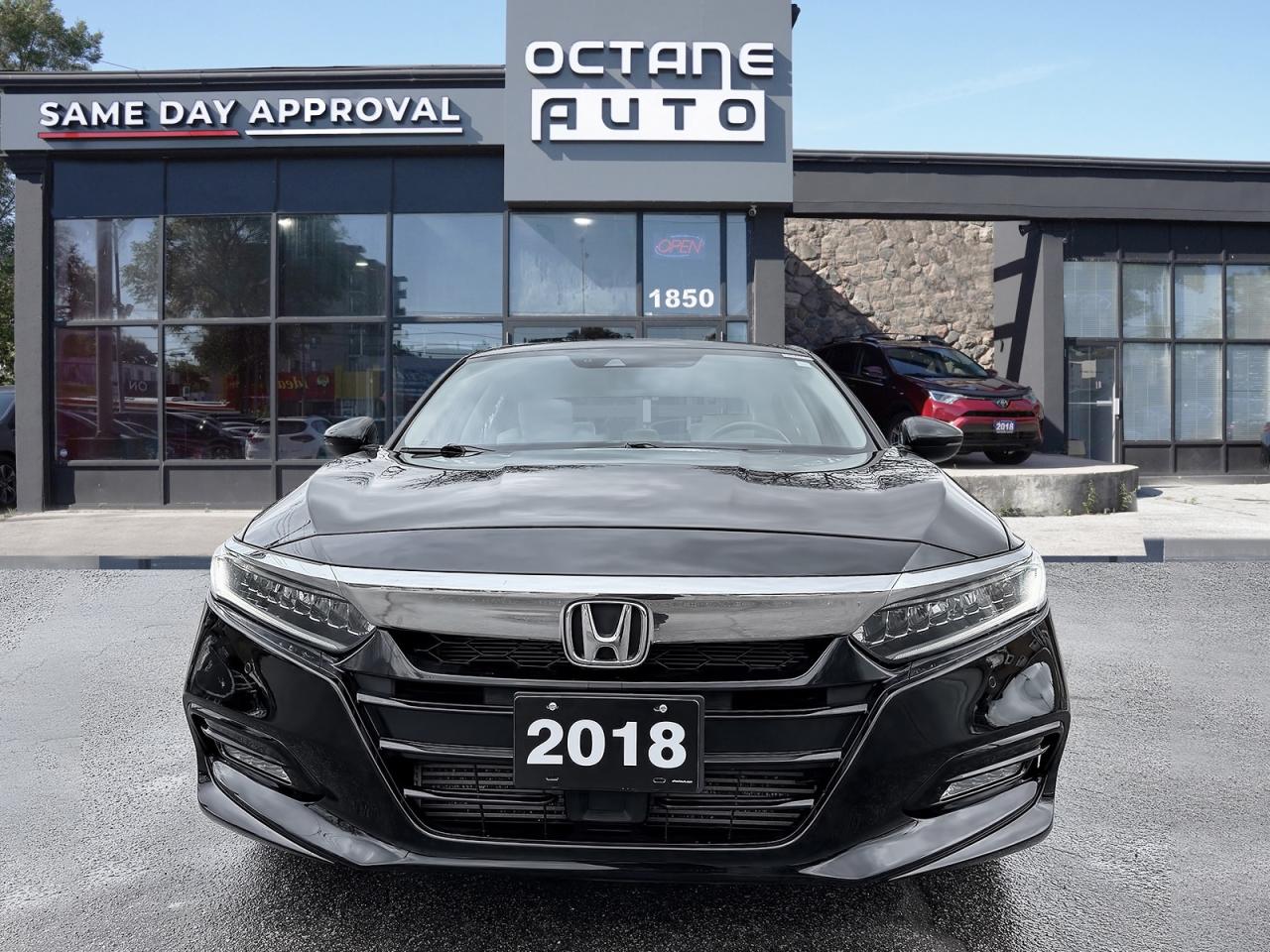 2018 Honda Accord Touring CVT Photo