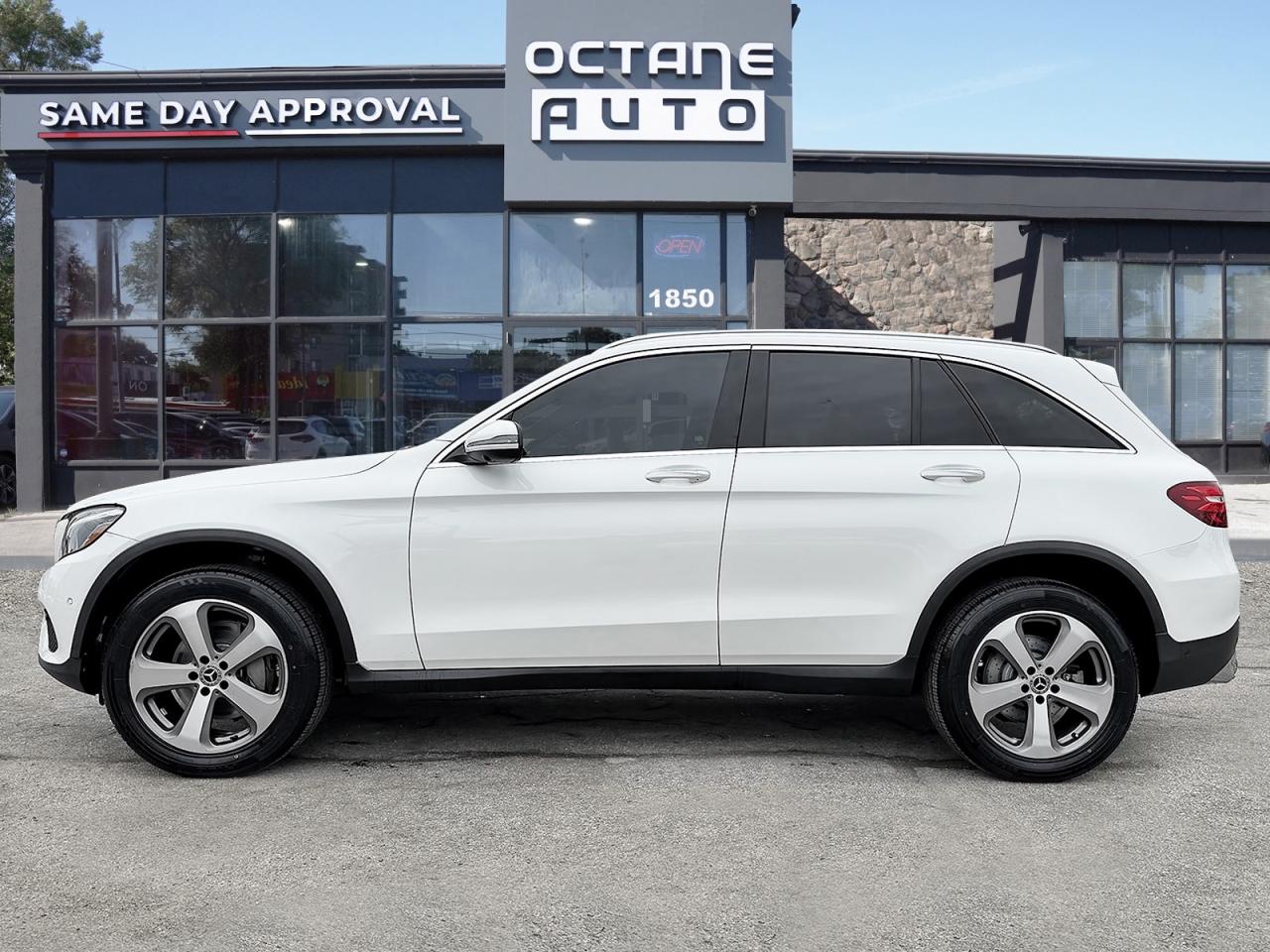 2019 Mercedes-Benz GLC-Class GLC300 4MATIC Photo2