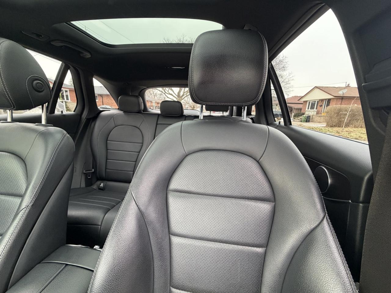 2019 Mercedes-Benz GLC-Class GLC300 4MATIC Photo