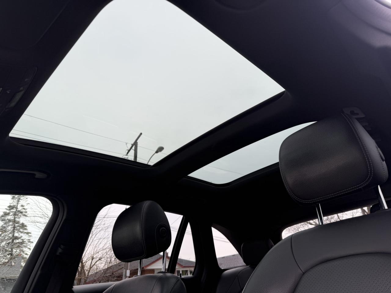 2019 Mercedes-Benz GLC-Class GLC300 4MATIC Photo