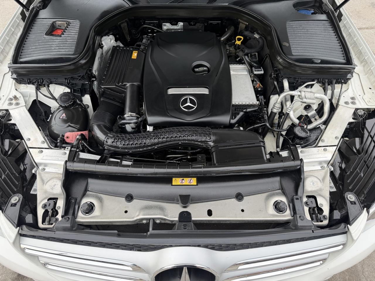 2019 Mercedes-Benz GLC-Class GLC300 4MATIC Photo