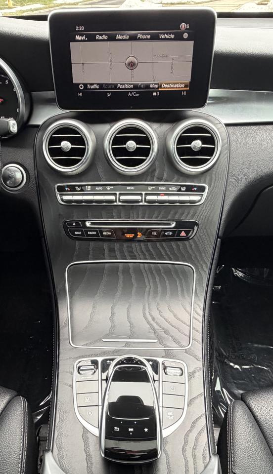 2019 Mercedes-Benz GLC-Class GLC300 4MATIC Photo