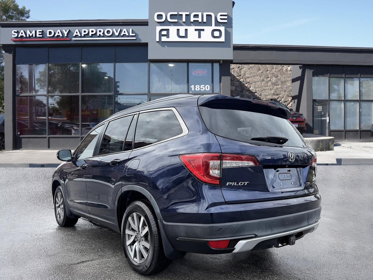 2019 Honda Pilot EX-L w/Navigation AWD Photo3