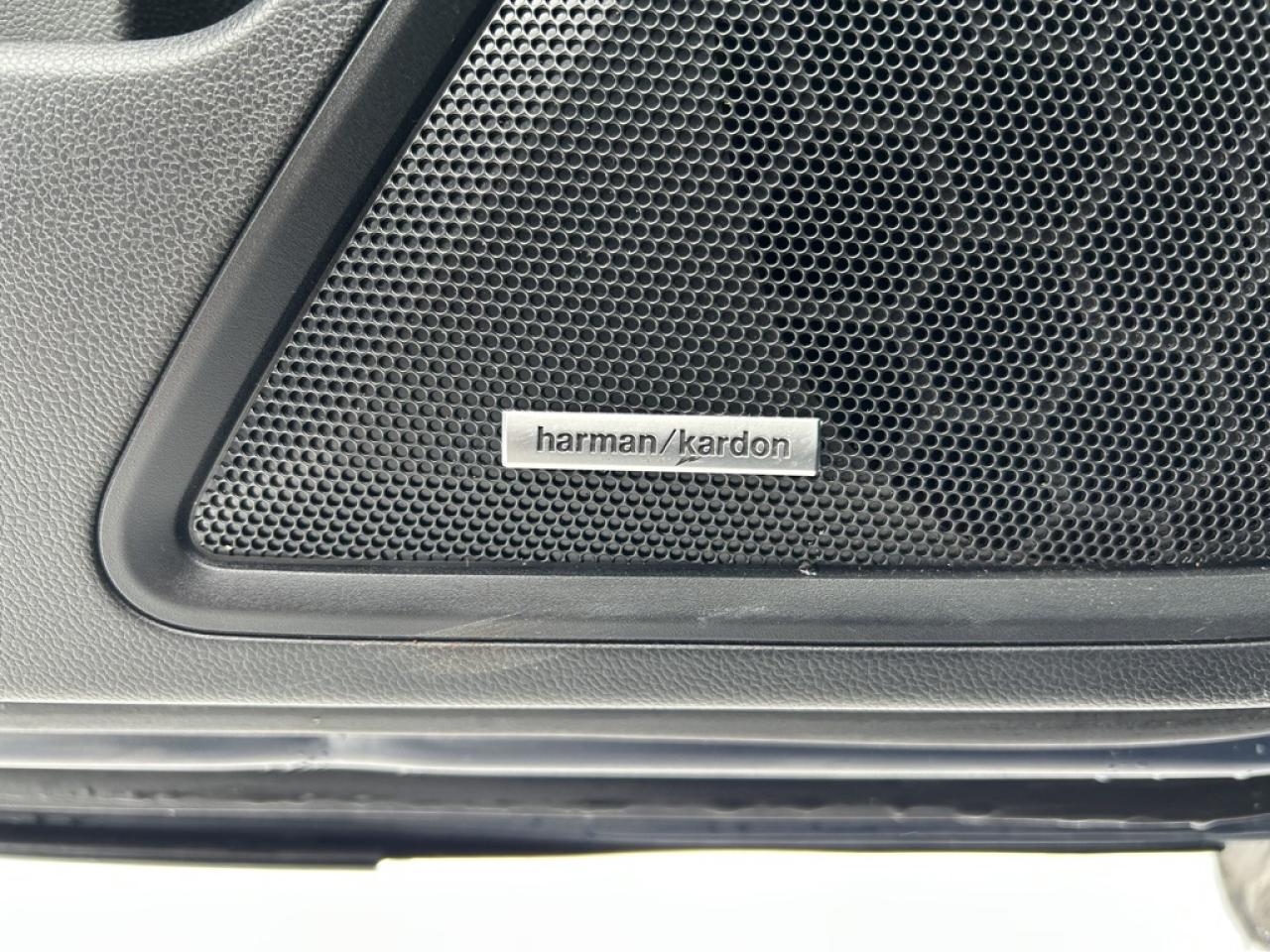 2024 Subaru Outback Premier XT  - Cooled Seats Photo