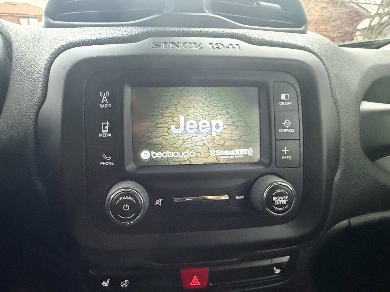 2016 Jeep Renegade 75th Anniversary Photo