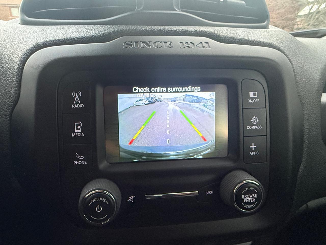 2016 Jeep Renegade 75th Anniversary Photo