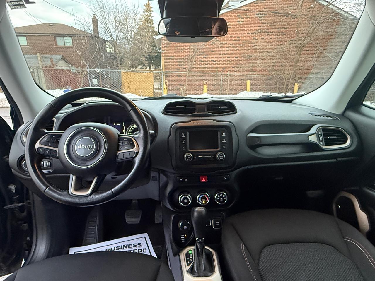 2016 Jeep Renegade 75th Anniversary Photo