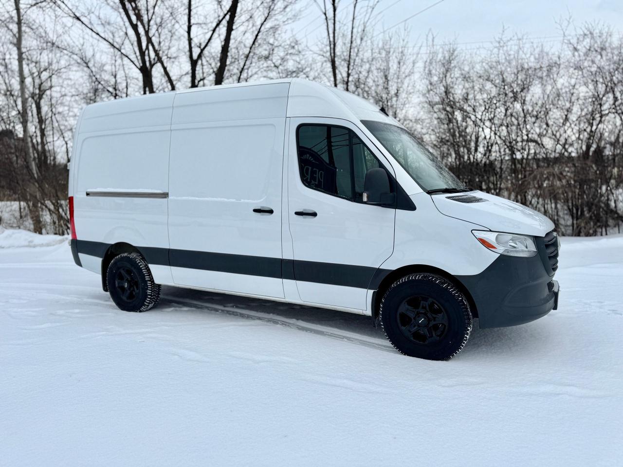 2020 Mercedes-Benz Sprinter 2500 3.0L V6 Diesel Clean Carfax Photo