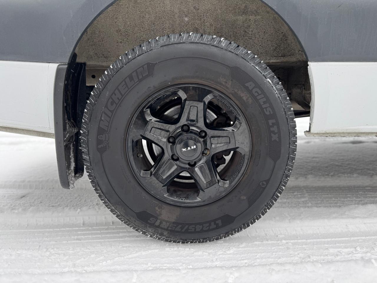 2020 Mercedes-Benz Sprinter 2500 3.0L V6 Diesel Clean Carfax Photo