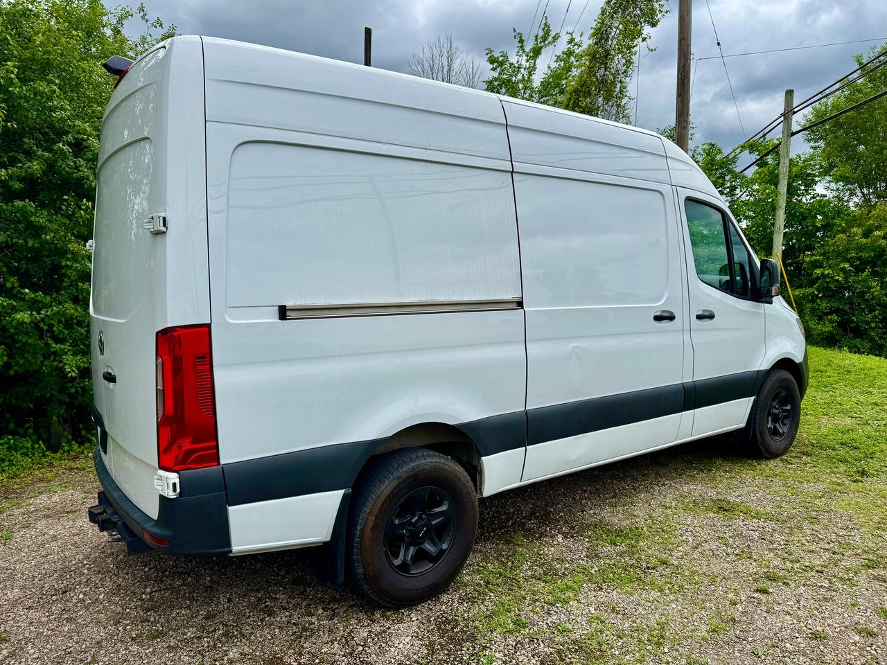 2020 Mercedes-Benz Sprinter 2500 140 High Roof 3.0L V6 Diesel Clean Carfax Photo3