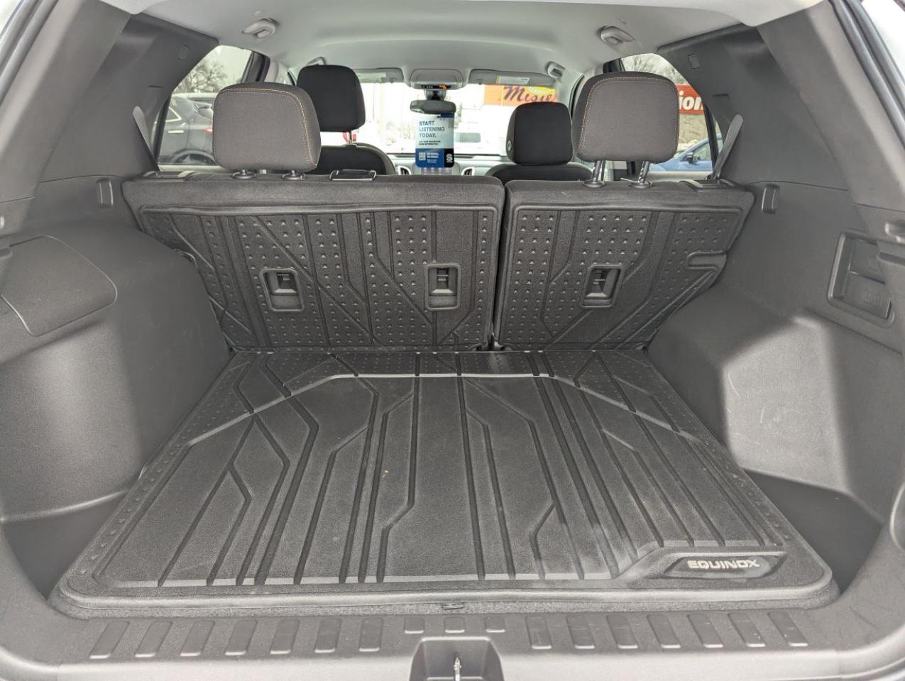 2023 Chevrolet Equinox LT  WITH LOW LOW KILOMETERS!! Photo