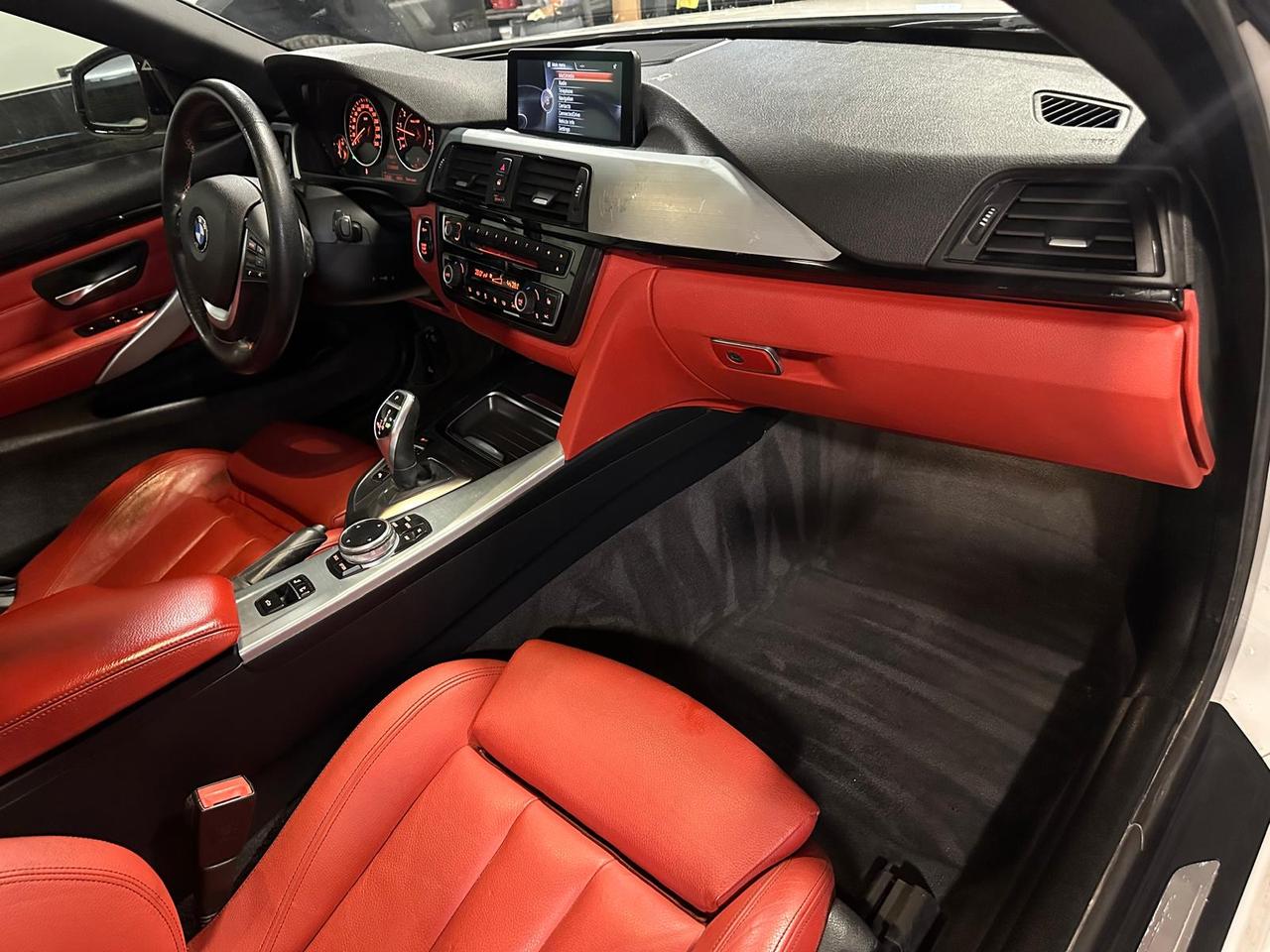 2014 BMW 4 Series 428ixDrive/Nav+Back up Camera/Heads up Display/AWD Photo