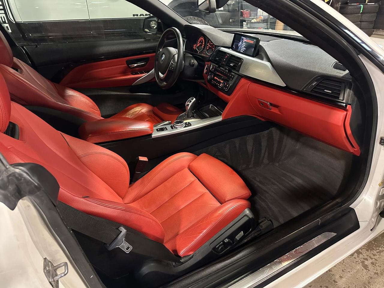 2014 BMW 4 Series 428ixDrive/Nav+Back up Camera/Heads up Display/AWD Photo