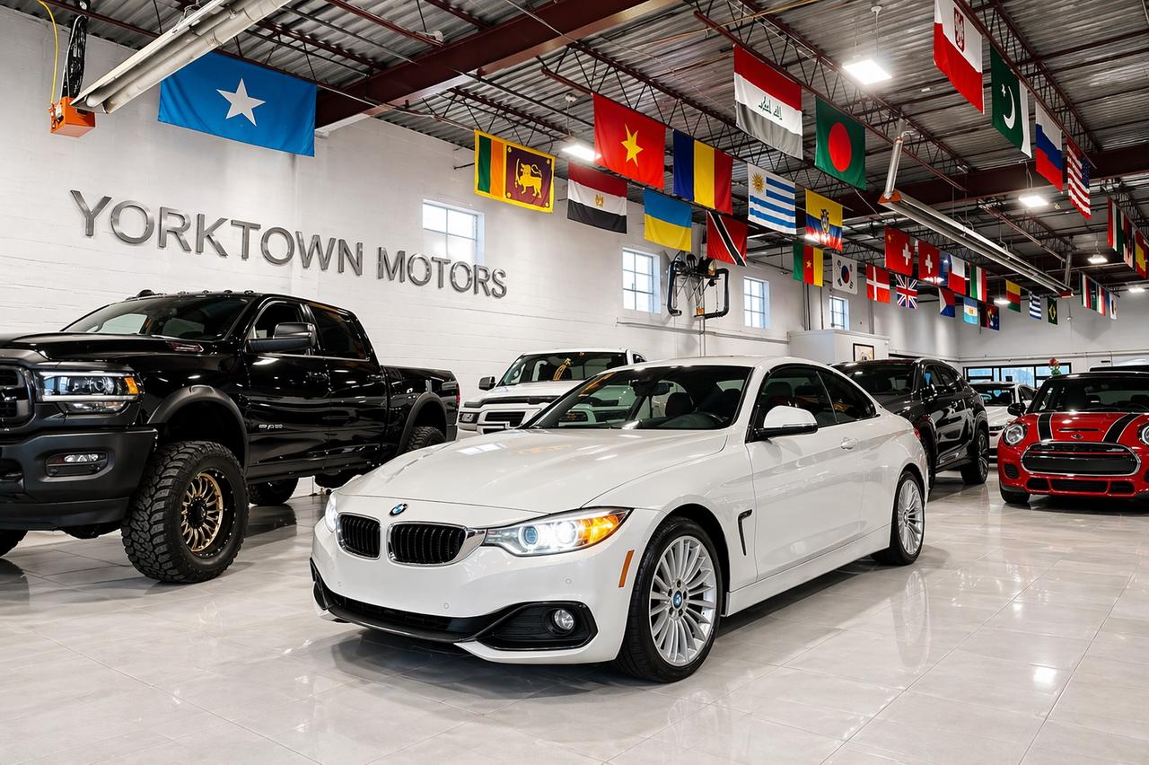 2014 BMW 4 Series 428ixDrive/Nav+Back up Camera/Heads up Display/AWD Photo