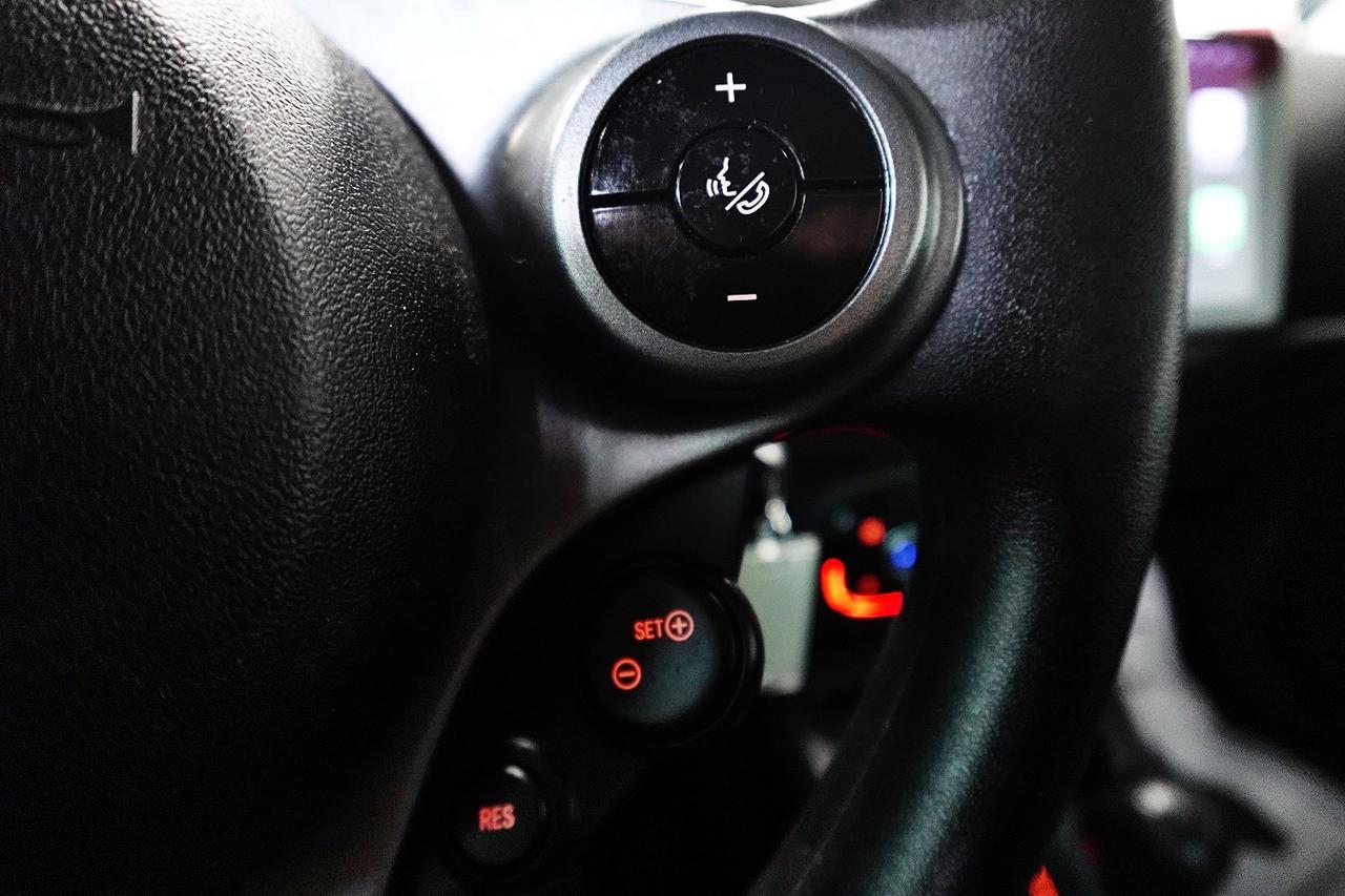 2017 Smart fortwo SMART FOR TWO.NO ACCIDENT,NAVI,APPLE CAR PLAY Photo