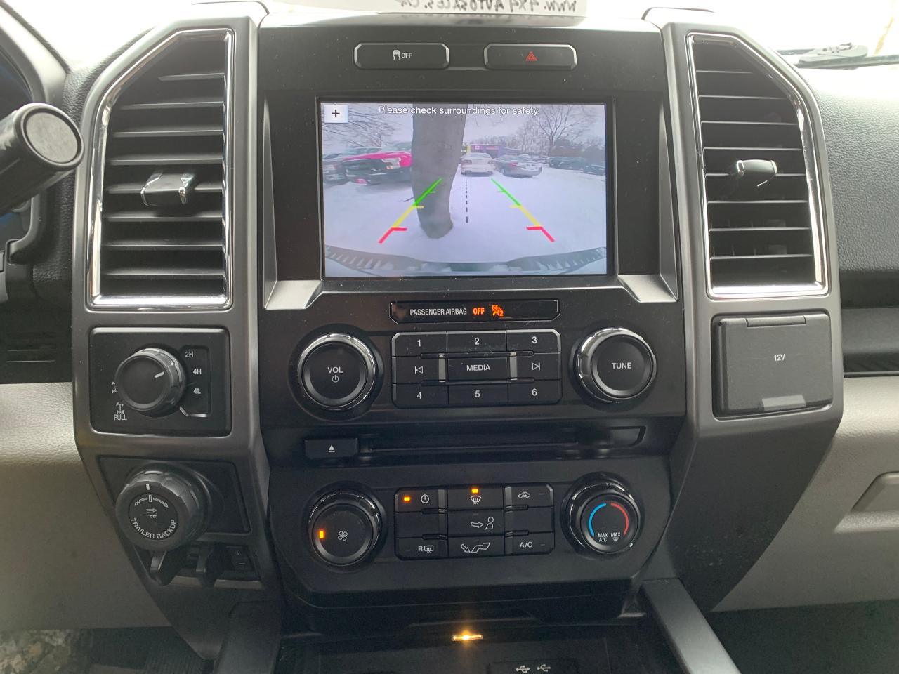 2016 Ford F-150 XLT Photo