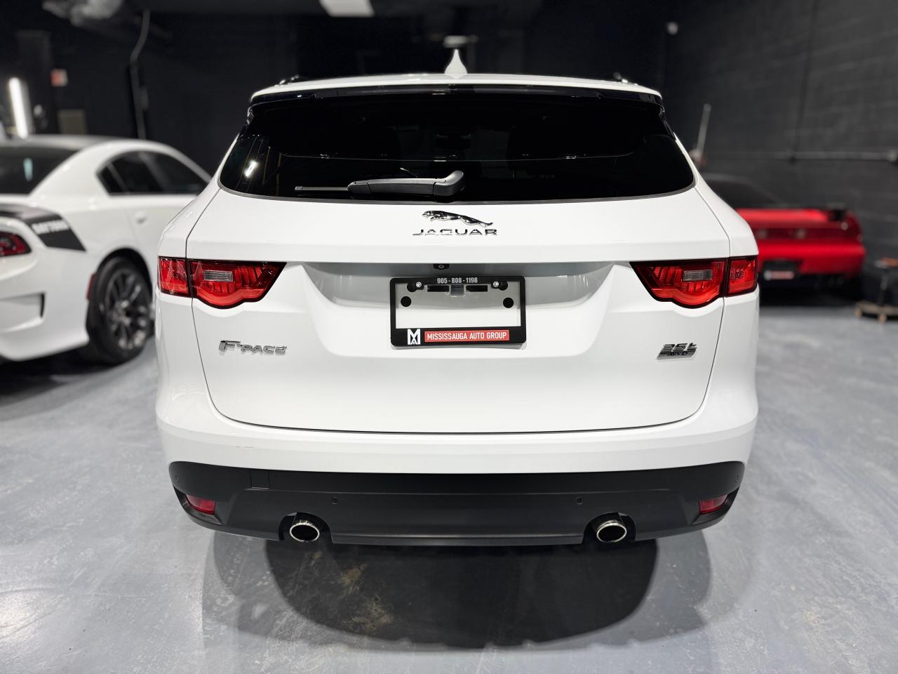 2019 Jaguar F-PACE 25t AWD Prestige Photo