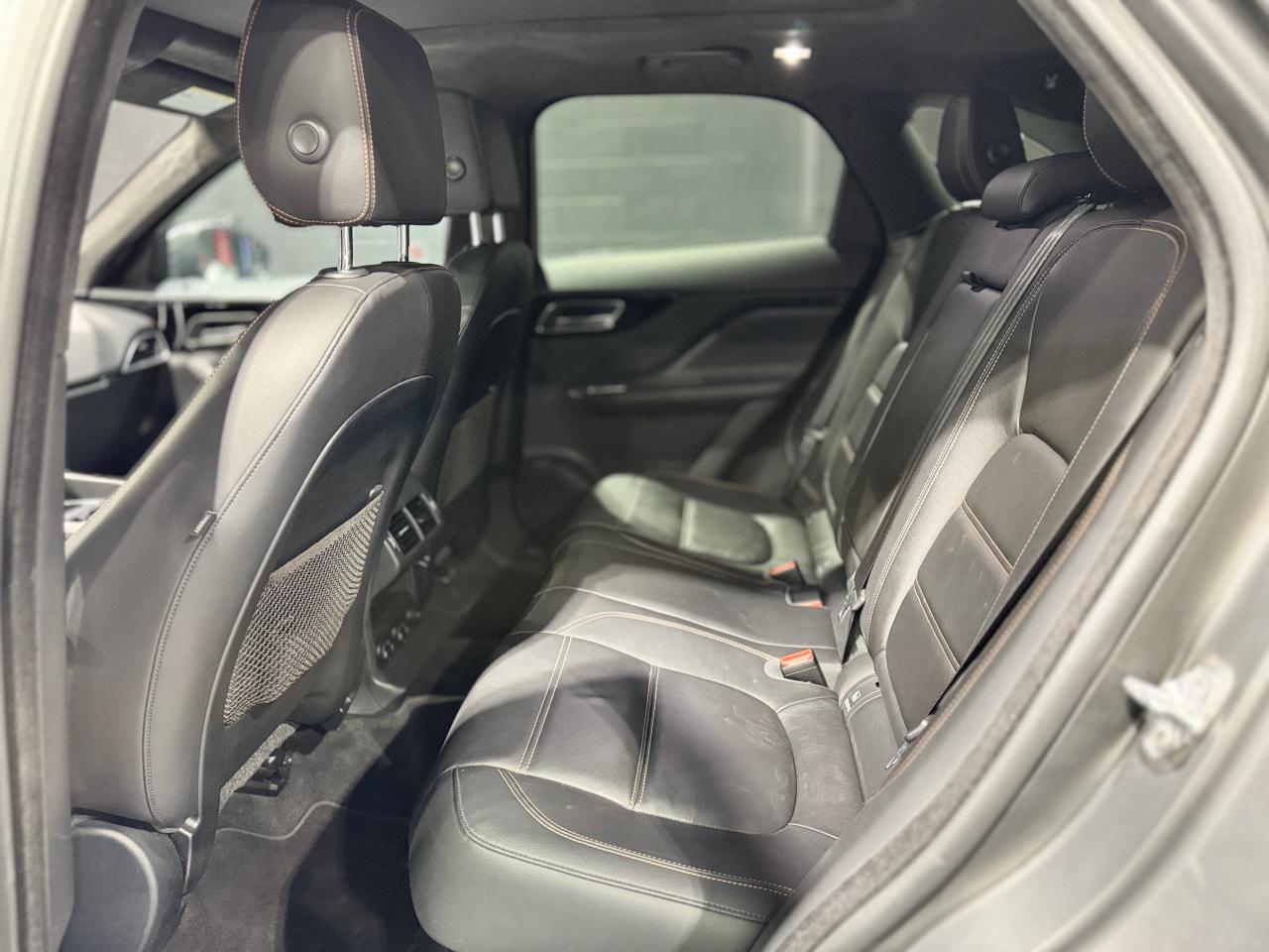 2019 Jaguar F-PACE 25t AWD Prestige Photo