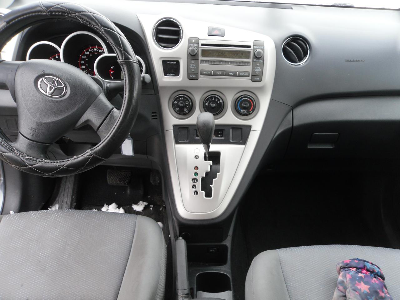 2010 Toyota Matrix auto Photo