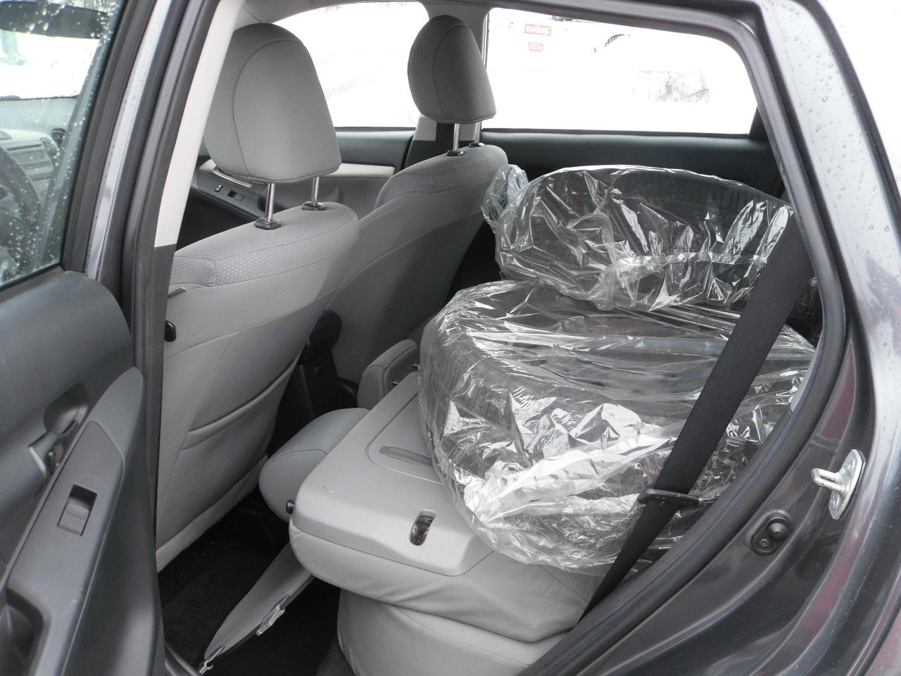 2010 Toyota Matrix auto Photo