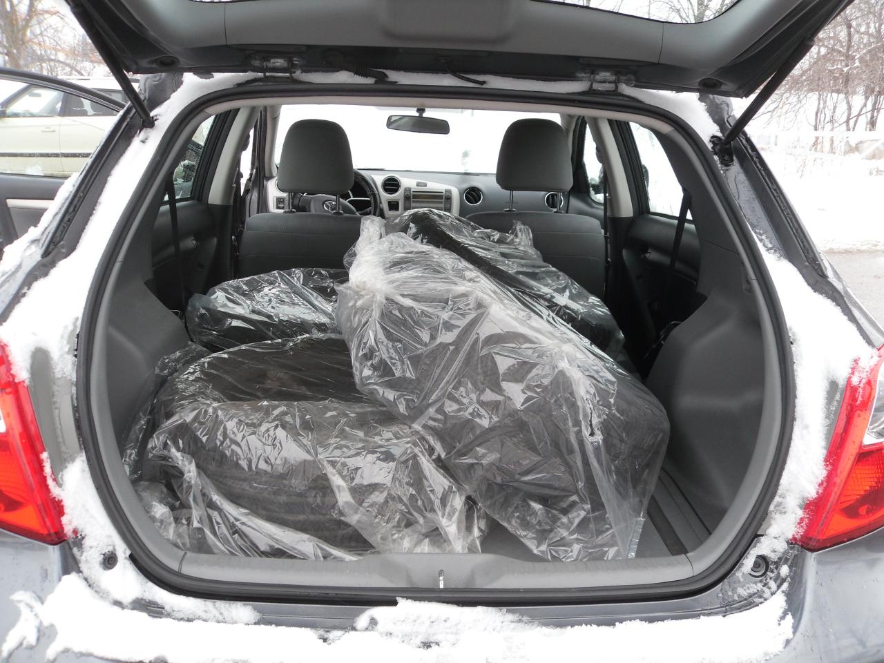 2010 Toyota Matrix auto Photo