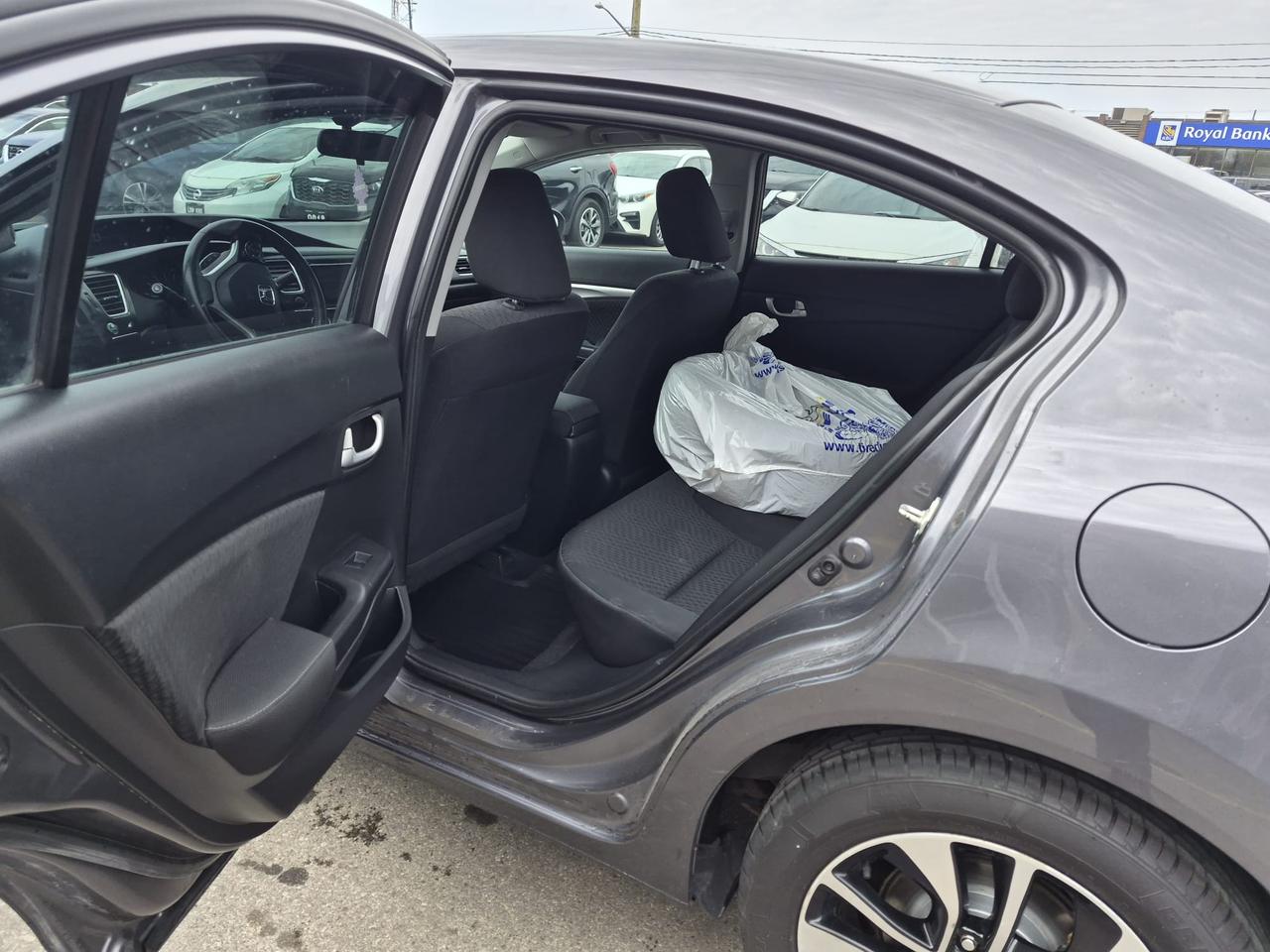 2015 Honda Civic EX SUNROOF NEW TIRES AND BRAKES SAFTEY CERTIFIED Photo